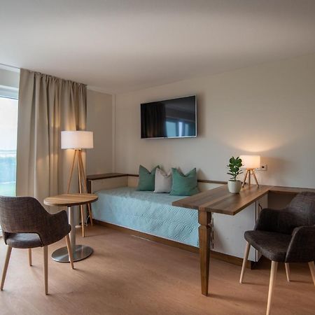Be Bio Hotel Be Natural - Direkt Am Wasser Tönning Esterno foto