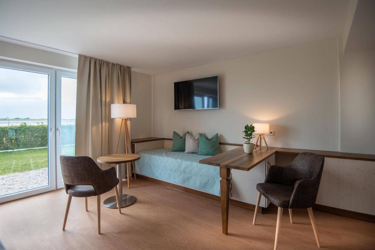 Be Bio Hotel Be Natural - Direkt Am Wasser Tönning Esterno foto