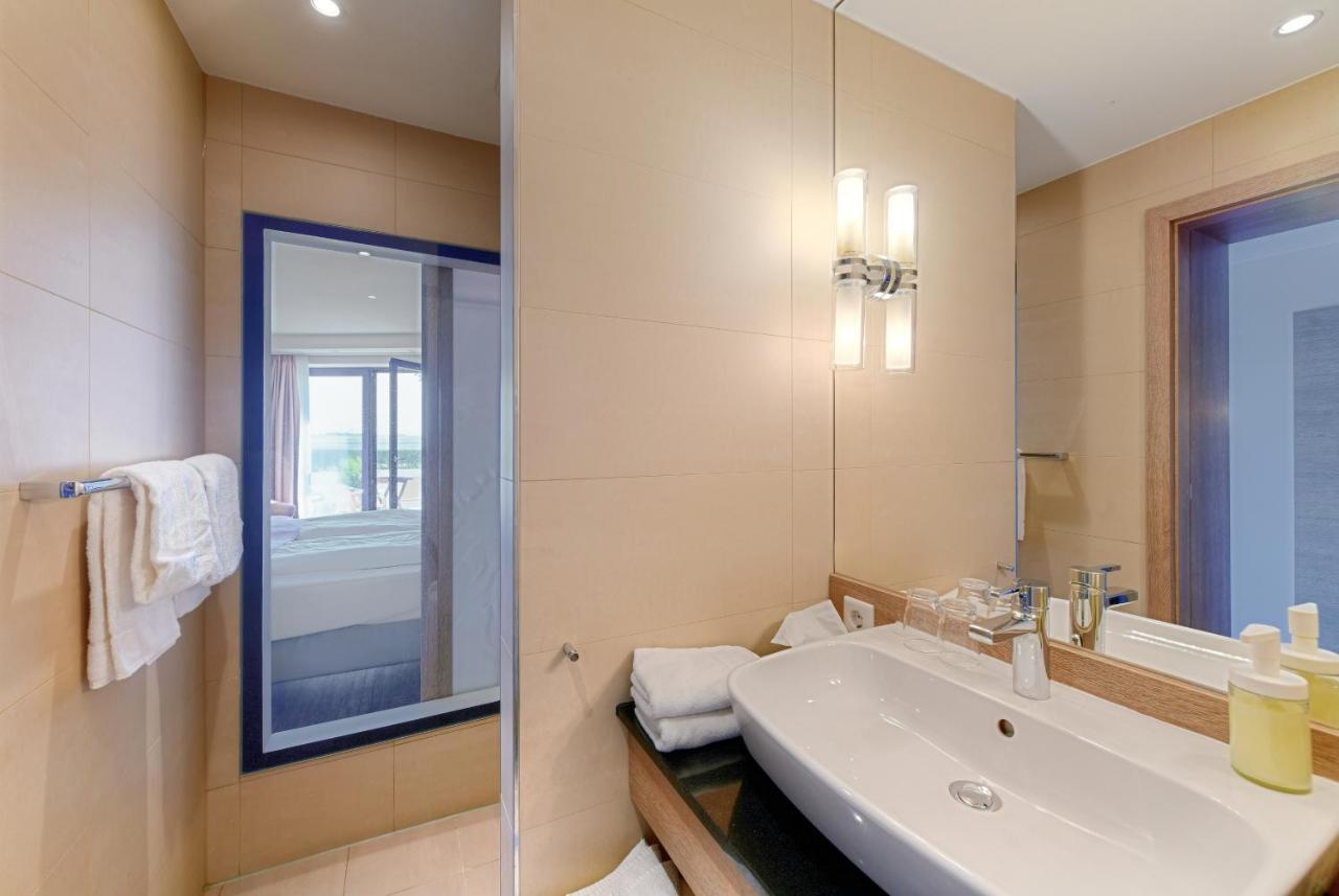 Be Bio Hotel Be Natural - Direkt Am Wasser Tönning Esterno foto